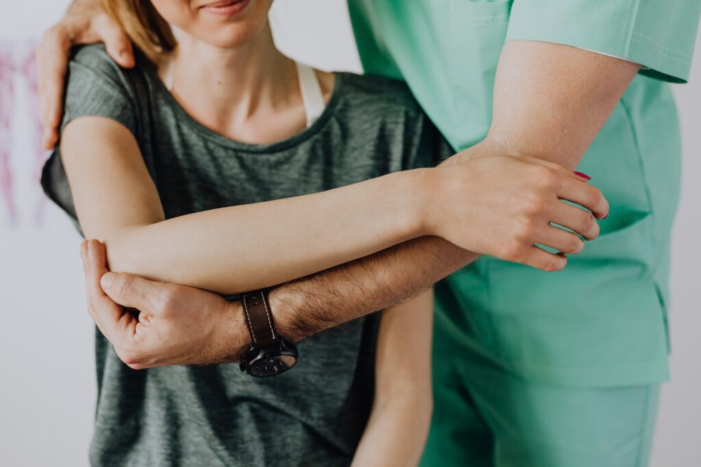 Medical Assistant Jobs: Where, How & What to Expect in 2023 3 Medical Assistant work