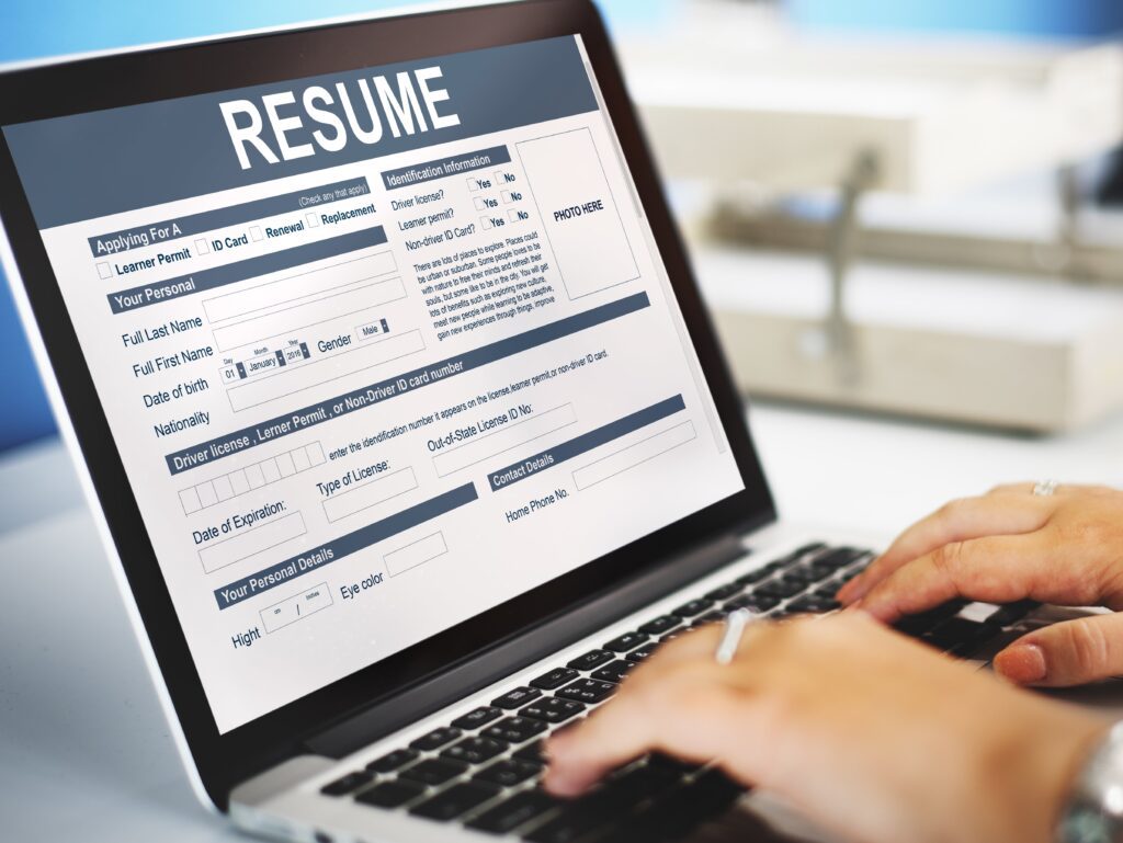 How to Make CVs for Remote Jobs? 3 Remote CV