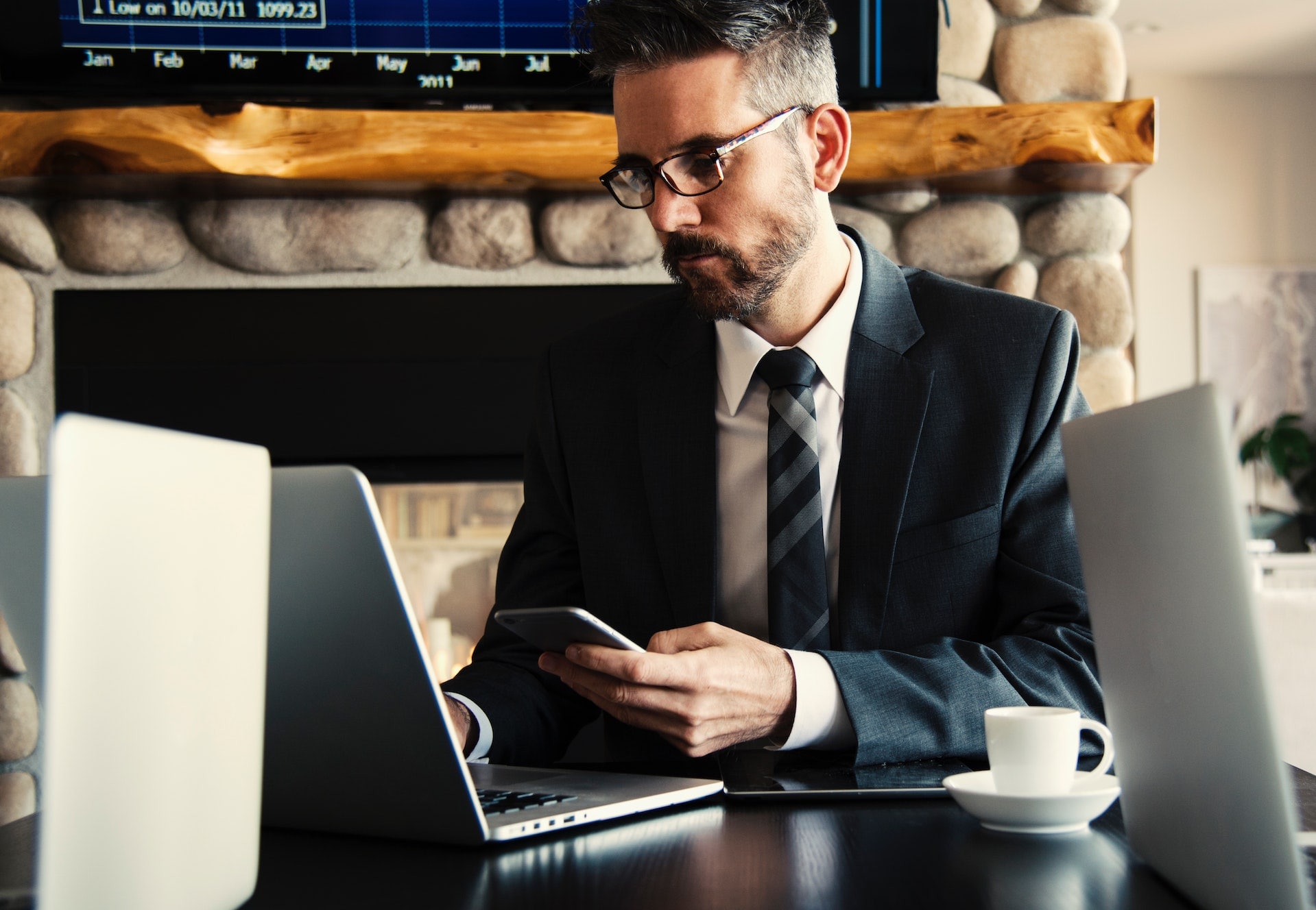 Senior Salesforce Consultant Salary: Insights for Job Seekers in 2023 1 Senior Salesforce Consultant Salary