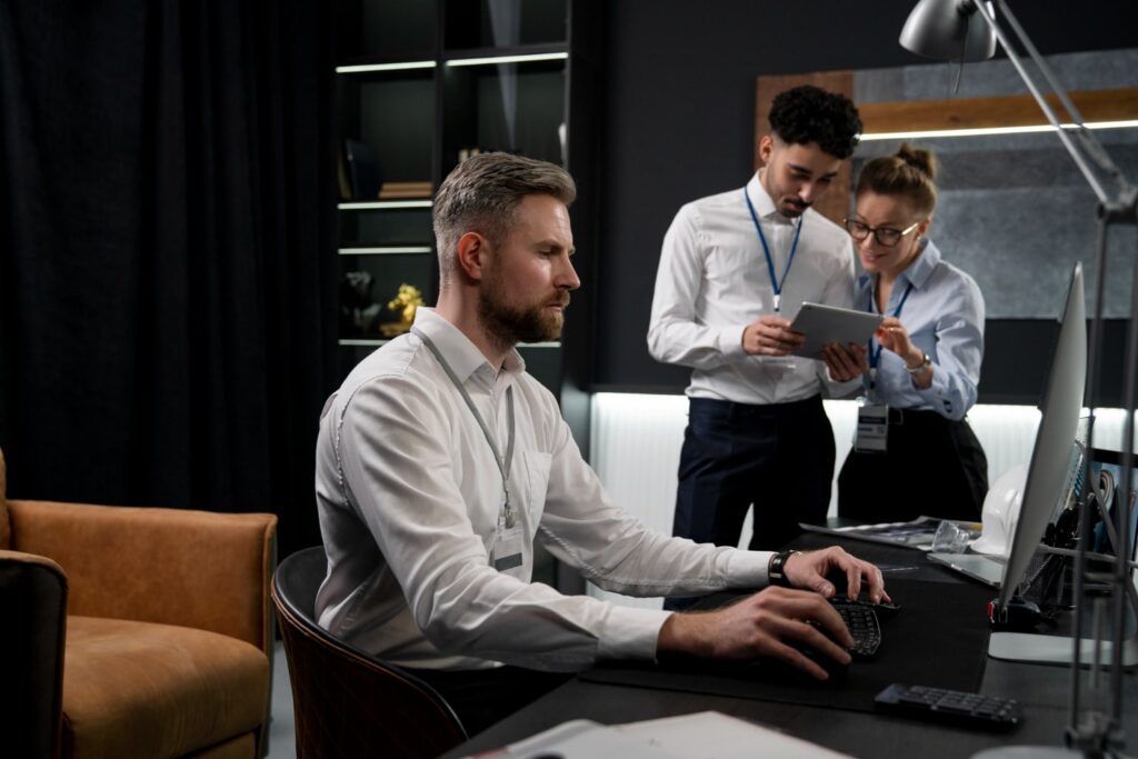 IT Service Manager: Job Description & Salary in 2024 2 IT Service Manager Job Description